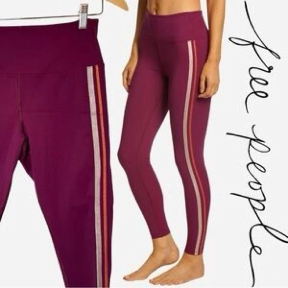 EUC - Free People Movement - Freestyle High Rise Leggings - Size XS - Rare Wine